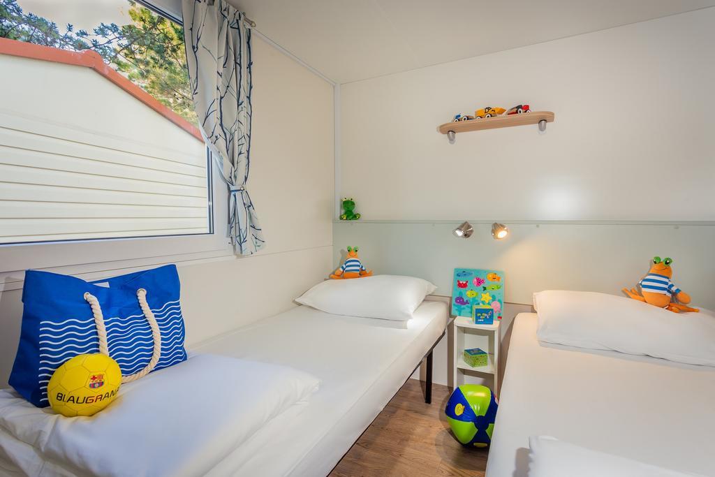 Valamar Camping Jezevac 크르크 외부 사진
